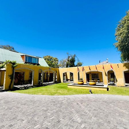 17 On Bird Guest House Beaufort West Exterior foto